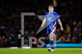 2022-03-11 - Antoine Dupont of France during the Six Nations 2022 rugby union match between Wales and France on March 11, 2022 at Principality Stadium in Cardiff, Wales - SIX NATIONS 2022 - WALES VS FRANCE - SIX NATIONS - RUGBY