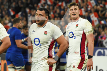 2022-03-20 - England team is dejected during the Six Nations 2022 rugby union match between France and England on March 19, 2022 at Stade de France in Saint-Denis, France - SIX NATIONS 2022 - FRANCE VS ENGLAND - SIX NATIONS - RUGBY
