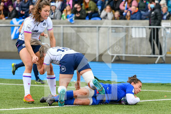2022-04-10 - France's Laure Sansus scores their second try during the Women’s Six Nations 2022, rugby union match between Scotland and France on April 10, 2022 at Scotstoun Stadium in Glasgow, Scotland - WOMEN’S SIX NATIONS 2022 - SCOTLAND VS FRANCE - SIX NATIONS - RUGBY
