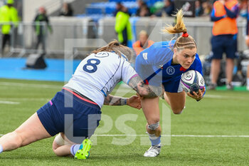 2022-04-10 - France's Chloe Jacquet is tackled by Scotland's Jade Konkel during the Women’s Six Nations 2022, rugby union match between Scotland and France on April 10, 2022 at Scotstoun Stadium in Glasgow, Scotland - WOMEN’S SIX NATIONS 2022 - SCOTLAND VS FRANCE - SIX NATIONS - RUGBY