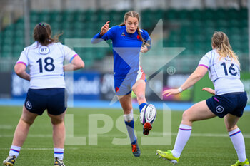 2022-04-10 - France's Emilie Boulard during the Women’s Six Nations 2022, rugby union match between Scotland and France on April 10, 2022 at Scotstoun Stadium in Glasgow, Scotland - WOMEN’S SIX NATIONS 2022 - SCOTLAND VS FRANCE - SIX NATIONS - RUGBY