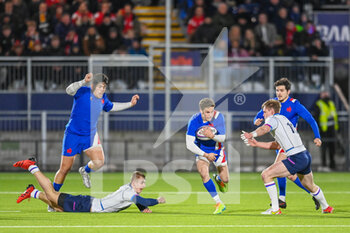 2022-02-25 - France's Axel Bevia breaks through the Scotland defence during the Under - 20 Six Nations 2022, rugby union match between Scotland and France on February 25, 2022 at the DAM Healthcare Stadium in Edinburgh, Scotland - UNDER - 20 SIX NATIONS 2022 - SCOTLAND VS FRANCE - WORLD CUP - RUGBY