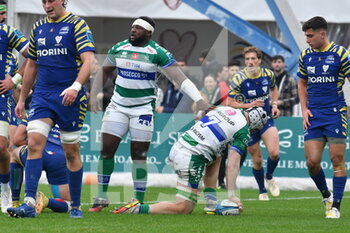 31/12/2022 - onisi ratave celebrates manuel zuliani (benetton) - ZEBRE RUGBY VS BENETTON TREVISO - UNITED RUGBY CHAMPIONSHIP - RUGBY