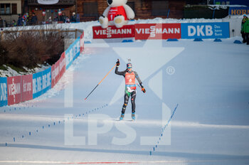 2022-12-17 - VITTOZZI Lisa during the BMW IBU World Cup 2022, Annecy - Le Grand-Bornand, Women's 10 Km Pursuit, on December 17, 2022 in Le Grand-Bornand, France - BIATHLON - WORLD CUP - LE GRAND BORNAND - WOMEN'S 10 KM PURSUIT - BIATHLON - WINTER SPORTS