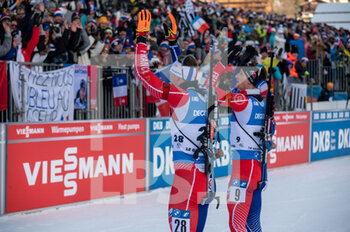 2022-12-18 - CLAUDE Fabien and CLAUDE Emilien during the BMW IBU World Cup 2022, Annecy - Le Grand-Bornand, Men's 15 Km Mass Start, on December 18, 2022 in Le Grand-Bornand, France - BIATHLON - WORLD CUP - LE GRAND BORNAND - MEN'S MASS START - BIATHLON - WINTER SPORTS