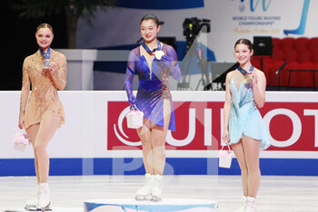 2022-03-25 - Lorna Hendrickx of Belgium, Kaori Sakamoto of Japan and Alysa Liu of USA during the ISU World Figure Skating Championships 2022 on March 25, 2022 at the Sud de France Arena in Montpellier, France - ISU WORLD FIGURE SKATING CHAMPIONSHIPS 2022 - ICE SKATING - WINTER SPORTS