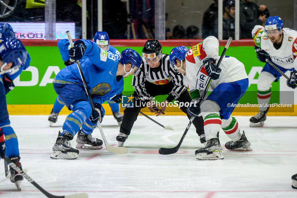 2022 IIHF Ice Hockey World Championship: Kazakhstan - Italy - ICE HOCKEY - WINTER SPORTS