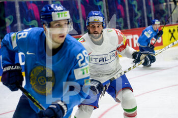 23/05/2022 - 23.05.2022, Helsinki, Helsinki Ice Hall, 2022 IIHF Ice Hockey World Championship: Kazakhstan - Italy, #74 Brandon Mcnally (Italy) against #28 Valeri Orekhov (Kazakhstan) - 2022 IIHF ICE HOCKEY WORLD CHAMPIONSHIP: KAZAKHSTAN - ITALY - HOCKEY SU GHIACCIO - SPORT INVERNALI