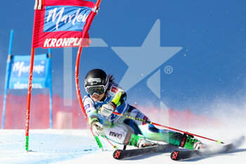 2022-01-25 - Tina ROBNIK (SLO) - 2022 FIS SKI WORLD CUP - WOMEN GIANT SLALOM - ALPINE SKIING - WINTER SPORTS