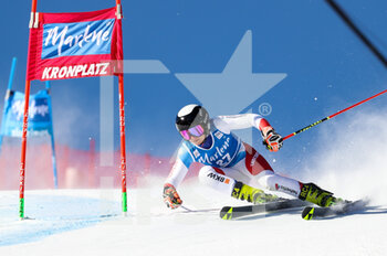 2022-01-25 - Simone WILD (SUI) - 2022 FIS SKI WORLD CUP - WOMEN GIANT SLALOM - ALPINE SKIING - WINTER SPORTS