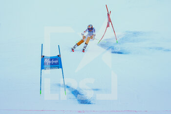 2022-01-25 - Petra VLHOVA (SVK) on the finish line - 2022 FIS SKI WORLD CUP - WOMEN GIANT SLALOM - ALPINE SKIING - WINTER SPORTS