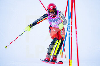 2022-01-16 - 16.01.2022, Wengen, Wengen, FIS Ski World Cup: Lauberhorn Wengen, Erik Read (Canada) in action - FIS SKI WORLD CUP: LAUBERHORN 2022 - ALPINE SKIING - WINTER SPORTS