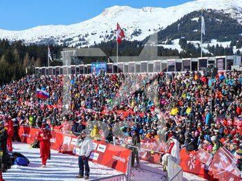 2022-03-05 - Public in Lenzerheide - 2022 FIS SKI WORLD CUP - WOMEN SUPER G - ALPINE SKIING - WINTER SPORTS
