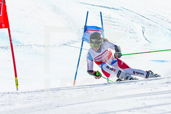 2022-03-06 - 06.03.2022, Lenzerheide, Lenzerheide, FIS Ski World Cup: Lenzerheide  Women's Giant Slalom, Camille Rast (SUI) in action - FIS SKI WORLD CUP: LENZERHEIDE WOMEN'S GIANT SLALOM - ALPINE SKIING - WINTER SPORTS