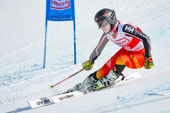 2022-03-06 - 06.03.2022, Lenzerheide, Lenzerheide, FIS Ski World Cup: Lenzerheide  Women's Giant Slalom,  Candace Crawford (CAN) in action - FIS SKI WORLD CUP: LENZERHEIDE WOMEN'S GIANT SLALOM - ALPINE SKIING - WINTER SPORTS