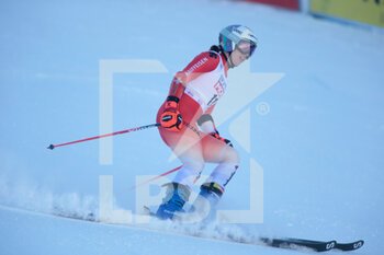 2022-12-10 - Michelle Gisin of Switzerland during the Audi FIS World Cup 2022 Women’s Giant Slalom on 10 December 2022, in Sestriere, Italy. Photo Nderim Kaceli - WORLD CUP - WOMEN GIANT SLALOM - ALPINE SKIING - WINTER SPORTS
