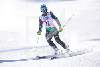 2022-12-10 - Elena Curtoni of Italy during the Audi FIS World Cup 2022 Women’s Giant Slalom on 10 December 2022, in Sestriere, Italy. Photo Nderim Kaceli - WORLD CUP - WOMEN GIANT SLALOM - ALPINE SKIING - WINTER SPORTS