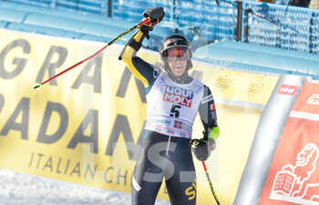 2022-12-10 - SKIING - FIS SKI WORLD CUP, 
Women's Giant Slalom
Sestriere, Piemonte, Italy
Saturday
HECTOR Sara 2° Place Women's Giant Slalom
 - WORLD CUP - WOMEN GIANT SLALOM - ALPINE SKIING - WINTER SPORTS