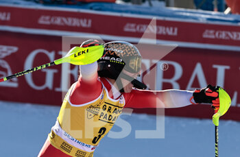 2022-12-11 - SKIING - FIS SKI WORLD CUP, 
Women's Slalom
Sestriere, Piemonte, Italy
HOLDENER Wendy Winner   Women's Slalom Sestriere


 - 2022 ALPINE SKIING WORLD CUP - WOMEN SLALOM - ALPINE SKIING - WINTER SPORTS