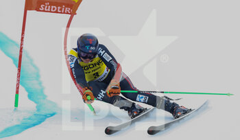2022-12-19 - SKIING - FIS SKI WORLD CUP, 
FIS Alpine Ski World Cup - Men's Giant Slalom
Gran Risa Slope 
Monday 19th December

KRISTOFFERSEN Henrik 2° position Run 1



 - MEN GIANT SLALOM - ALPINE SKIING - WINTER SPORTS