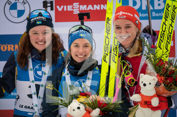 2022-12-16 - PERSSON Linn and MAGNUSSON Anna and HERRMANN-WICK Denise during the BMW IBU World Cup 2022, Annecy - Le Grand-Bornand, Women's Sprint, on December 16, 2022 in Le Grand-Bornand, France - BIATHLON - WORLD CUP - LE GRAND BORNAND - WOMEN'S SPRINT - ALPINE SKIING - WINTER SPORTS