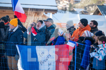 2022-12-18 - Ambiance during the BMW IBU World Cup 2022, Annecy - Le Grand-Bornand, Women's 12,5 Km Mass Start, on December 18, 2022 in Le Grand-Bornand, France - BIATHLON - WORLD CUP - LE GRAND BORNAND - WOMEN'S MASS START - ALPINE SKIING - WINTER SPORTS