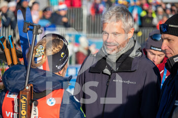 2022-12-18 - Laurent WAUQUIEZ during the BMW IBU World Cup 2022, Annecy - Le Grand-Bornand, Women's 12,5 Km Mass Start, on December 18, 2022 in Le Grand-Bornand, France - BIATHLON - WORLD CUP - LE GRAND BORNAND - WOMEN'S MASS START - ALPINE SKIING - WINTER SPORTS
