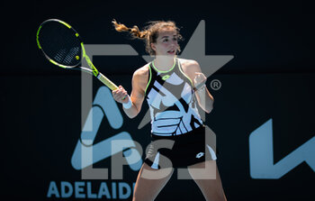 2022-01-01 - Lucia Bronzetti of Italy in action during the first qualification round of the 2022 Adelaide International WTA 500 tennis tournament on January 2, 2022 at Memorial Drive Tennis Centre in Adelaide, Australia - 2022 ADELAIDE INTERNATIONAL WTA 500 TENNIS TOURNAMENT - INTERNATIONALS - TENNIS