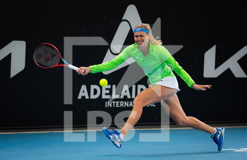 2022-01-04 - Marie Bouzkova of the Czech Republic in action during the second round against Elena Rybakina of Kazakhstan at the 2022 Adelaide International WTA 500 tennis tournament on January 5, 2022 at Memorial Drive Tennis Centre in Adelaide, Australia - 2022 ADELAIDE INTERNATIONAL WTA 500 TENNIS TOURNAMENT - INTERNATIONALS - TENNIS
