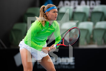 2022-01-04 - Marie Bouzkova of the Czech Republic in action during the second round against Elena Rybakina of Kazakhstan at the 2022 Adelaide International WTA 500 tennis tournament on January 5, 2022 at Memorial Drive Tennis Centre in Adelaide, Australia - 2022 ADELAIDE INTERNATIONAL WTA 500 TENNIS TOURNAMENT - INTERNATIONALS - TENNIS