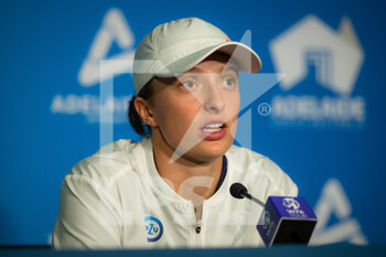 2022-01-07 - Iga Swiatek of Poland talks to the media after the quarter-final at the 2022 Adelaide International WTA 500 tennis tournament on January 7, 2022 at Memorial Drive Tennis Centre in Adelaide, Australia - 2022 ADELAIDE INTERNATIONAL WTA 500 TENNIS TOURNAMENT - INTERNATIONALS - TENNIS