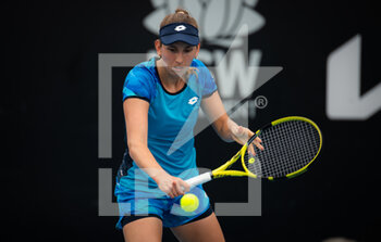 2022-01-10 - Elise Mertens of Belgium in action against Fiona Ferro of France during the first round at the 2022 Sydney Tennis Classic, WTA 500 tennis tournament on January 11, 2022 at NSW Tennis Centre in Sydney, Australia - 2022 SYDNEY TENNIS CLASSIC, WTA 500 TENNIS TOURNAMENT - INTERNATIONALS - TENNIS