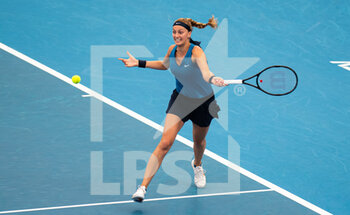 2022-01-11 - Petra Kvitova of the Czech Republic in action against Ons Jabeur of Tunisia during the second round of the 2022 Sydney Tennis Classic, WTA 500 tennis tournament on January 12, 2022 at NSW Tennis Centre in Sydney, Australia - 2022 SYDNEY TENNIS CLASSIC, WTA 500 TENNIS TOURNAMENT - INTERNATIONALS - TENNIS