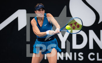 2022-01-12 - Belinda Bencic of Switzerland in action against Oceane Dodin of France during the second round of the 2022 Sydney Tennis Classic, WTA 500 tennis tournament on January 13, 2022 at NSW Tennis Centre in Sydney, Australia - 2022 SYDNEY TENNIS CLASSIC, WTA 500 TENNIS TOURNAMENT - INTERNATIONALS - TENNIS