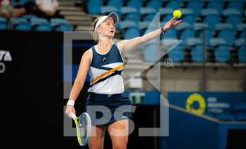 2022-01-12 - Barbora Krejcikova of the Czech Republic in action against Caroline Garcia of France during the quarter-final of the 2022 Sydney Tennis Classic, WTA 500 tennis tournament on January 13, 2022 at NSW Tennis Centre in Sydney, Australia - 2022 SYDNEY TENNIS CLASSIC, WTA 500 TENNIS TOURNAMENT - INTERNATIONALS - TENNIS
