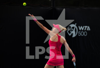 2022-01-12 - Lyudmyla Kichenok of Ukraine playing doubles at the 2022 Sydney Tennis Classic, WTA 500 tennis tournament on January 13, 2022 at NSW Tennis Centre in Sydney, Australia - 2022 SYDNEY TENNIS CLASSIC, WTA 500 TENNIS TOURNAMENT - INTERNATIONALS - TENNIS