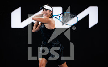 2022-01-12 - Garbine Muguruza of Spain in action against Daria Kasatkina of Russia during the quarter-final of the 2022 Sydney Tennis Classic, WTA 500 tennis tournament on January 13, 2022 at NSW Tennis Centre in Sydney, Australia - 2022 SYDNEY TENNIS CLASSIC, WTA 500 TENNIS TOURNAMENT - INTERNATIONALS - TENNIS