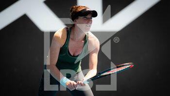2022-01-17 - Madison Brengle of the United States in action against Dayana Yastremska of Ukraine during the first round of the 2022 Australian Open, WTA Grand Slam tennis tournament on January 17, 2022 at Melbourne Park in Melbourne, Australia - 2022 AUSTRALIAN OPEN, WTA GRAND SLAM TENNIS TOURNAMENT - INTERNATIONALS - TENNIS