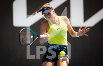 2022-01-17 - Dayana Yastremska of Ukraine in action against Madison Brengle of the United States during the first round of the 2022 Australian Open, WTA Grand Slam tennis tournament on January 17, 2022 at Melbourne Park in Melbourne, Australia - 2022 AUSTRALIAN OPEN, WTA GRAND SLAM TENNIS TOURNAMENT - INTERNATIONALS - TENNIS