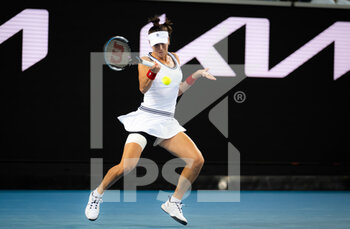 2022-01-17 - Ajla Tomljanovic of Australia in action against Paula Badosa of Spain during the first round of the 2022 Australian Open, WTA Grand Slam tennis tournament on January 17, 2022 at Melbourne Park in Melbourne, Australia - 2022 AUSTRALIAN OPEN, WTA GRAND SLAM TENNIS TOURNAMENT - INTERNATIONALS - TENNIS