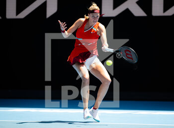 2022-01-18 - Petra Kvitova of the Czech Republic in action against Sorana Cirstea of Romania during the first round of the 2022 Australian Open, WTA Grand Slam tennis tournament on January 18, 2022 at Melbourne Park in Melbourne, Australia - 2022 AUSTRALIAN OPEN, WTA GRAND SLAM TENNIS TOURNAMENT - INTERNATIONALS - TENNIS