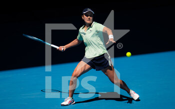 2022-01-19 - Harmony Tan of France in action against Elina Svitolina of Ukraine during the second round of the 2022 Australian Open, WTA Grand Slam tennis tournament on January 19, 2022 at Melbourne Park in Melbourne, Australia - 2022 AUSTRALIAN OPEN, WTA GRAND SLAM TENNIS TOURNAMENT - INTERNATIONALS - TENNIS
