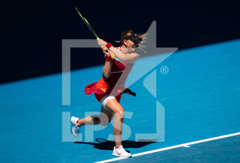 2022-01-19 - Paula Badosa of Spain in action against Martina Trevisan of Italy during the second round of the 2022 Australian Open, WTA Grand Slam tennis tournament on January 19, 2022 at Melbourne Park in Melbourne, Australia - 2022 AUSTRALIAN OPEN, WTA GRAND SLAM TENNIS TOURNAMENT - INTERNATIONALS - TENNIS
