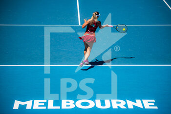 2022-01-19 - Marta Kostyuk of Ukraine in action against Sara Sorribes Tormo of Spain during the second round of the 2022 Australian Open, WTA Grand Slam tennis tournament on January 19, 2022 at Melbourne Park in Melbourne, Australia - 2022 AUSTRALIAN OPEN, WTA GRAND SLAM TENNIS TOURNAMENT - INTERNATIONALS - TENNIS