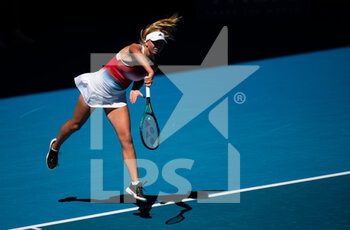 2022-01-19 - Clara Tauson of Denmark in action against Anett Kontaveit of Estonia during the second round of the 2022 Australian Open, WTA Grand Slam tennis tournament on January 20, 2022 at Melbourne Park in Melbourne, Australia - 2022 AUSTRALIAN OPEN, WTA GRAND SLAM TENNIS TOURNAMENT - INTERNATIONALS - TENNIS