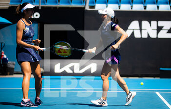 2022-01-20 - Ena Shibahara of Japan & Shuko Aoyama of Japan in action during the second round of doubles at the 2022 Australian Open, WTA Grand Slam tennis tournament on January 21, 2022 at Melbourne Park in Melbourne, Australia - 2022 AUSTRALIAN OPEN, WTA GRAND SLAM TENNIS TOURNAMENT - INTERNATIONALS - TENNIS