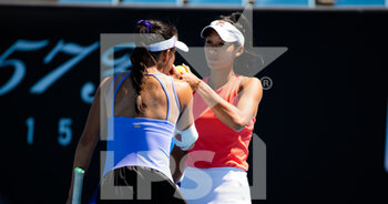 2022-01-20 - Priscilla Hon of Australia & Lizette Cabrera of Australia in action during the second round of doubles at the 2022 Australian Open, WTA Grand Slam tennis tournament on January 21, 2022 at Melbourne Park in Melbourne, Australia - 2022 AUSTRALIAN OPEN, WTA GRAND SLAM TENNIS TOURNAMENT - INTERNATIONALS - TENNIS