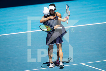 2022-01-25 - Ena Shibahara of Japan & Shuko Aoyama of Japan in action during the doubles quarter-final of the 2022 Australian Open, WTA Grand Slam tennis tournament on January 25, 2022 at Melbourne Park in Melbourne, Australia - 2022 AUSTRALIAN OPEN, WTA GRAND SLAM TENNIS TOURNAMENT - INTERNATIONALS - TENNIS