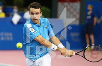 2022-02-04 - Roberto Bautista-Agut of Spain in action against Alexander Bublik of Kazakhstan during the quarter-finals of the Open Sud de France 2022, ATP 250 tennis tournament on February 4, 2022 at Sud de France Arena in Montpellier, France - OPEN SUD DE FRANCE 2022, ATP 250 TENNIS TOURNAMENT - INTERNATIONALS - TENNIS
