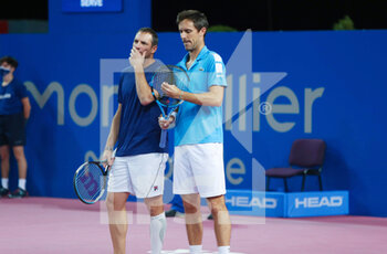 2022-02-05 - Jonathan Erlinch of Israel and Edouard Roger-Vasselin of France during the Double semi-finals at the Open Sud de France 2022, ATP 250 tennis tournament on February 5, 2022 at Sud de France Arena in Montpellier, France - OPEN SUD DE FRANCE 2022, ATP 250 TENNIS TOURNAMENT - INTERNATIONALS - TENNIS